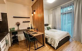 Brno - Mendel Square Apartment